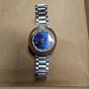 Zodiac Silver Smartwatch with Blue Dial